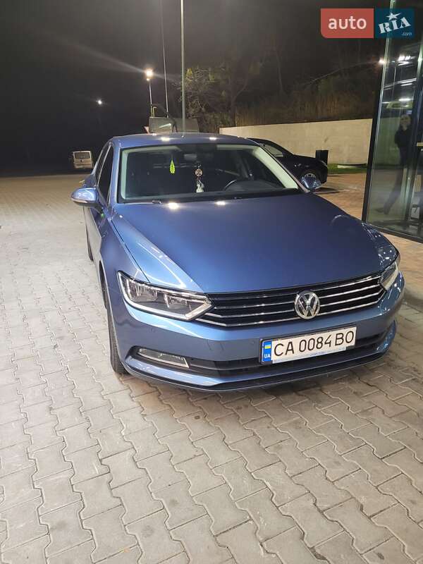 Седан Volkswagen Passat 2018 в Черкассах фото Седан Volkswagen Passat 2018 в Черкассах