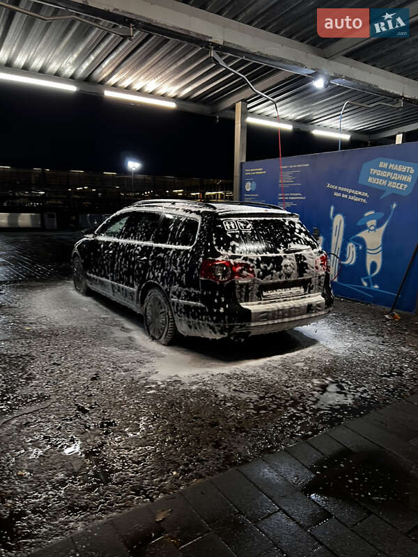 Універсал Volkswagen Passat 2005 в Сумах
