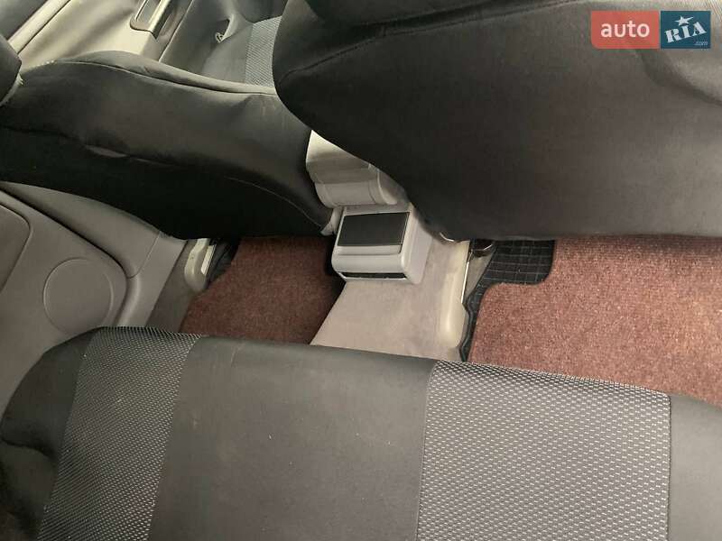 Седан Volkswagen Passat 1999 в Переяславе фото 8 Седан Volkswagen Passat 1999 в Переяславе