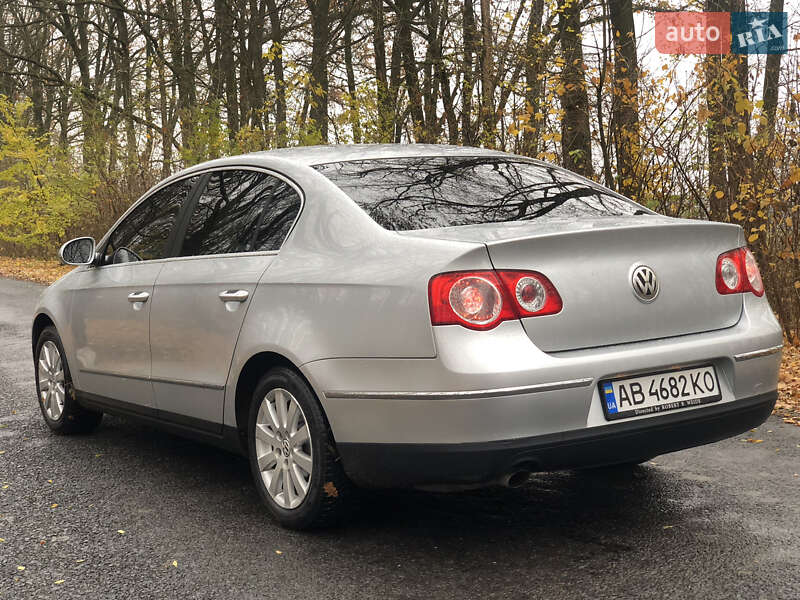 Седан Volkswagen Passat 2005 в Умани