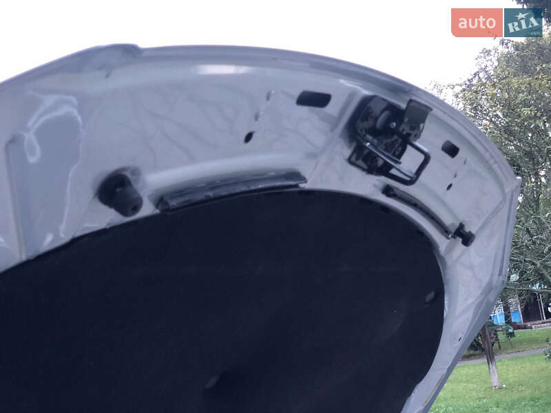 Седан Volkswagen Passat 2005 в Умани