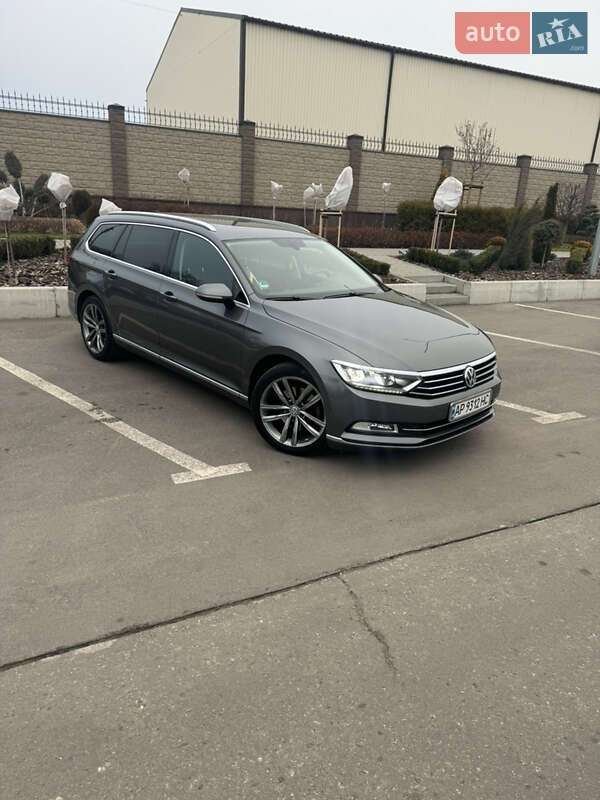 Универсал Volkswagen Passat 2017 в Запорожье