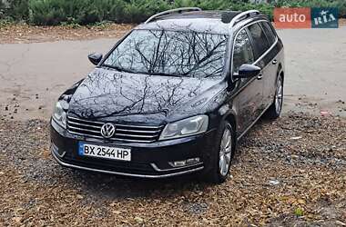 Універсал Volkswagen Passat 2011 в Хмельницькому