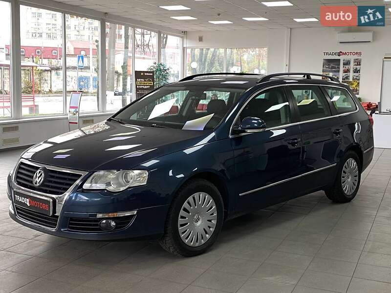 Универсал Volkswagen Passat 2008 в Киеве