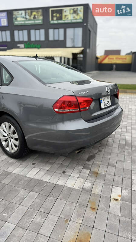 Седан Volkswagen Passat 2012 в Макарове