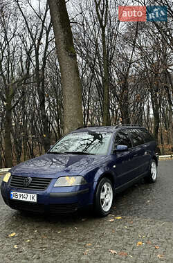 Універсал Volkswagen Passat 2001 в Чернівцях
