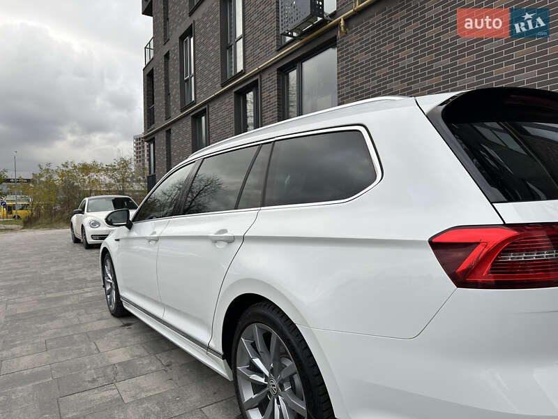 Універсал Volkswagen Passat 2017 в Львові