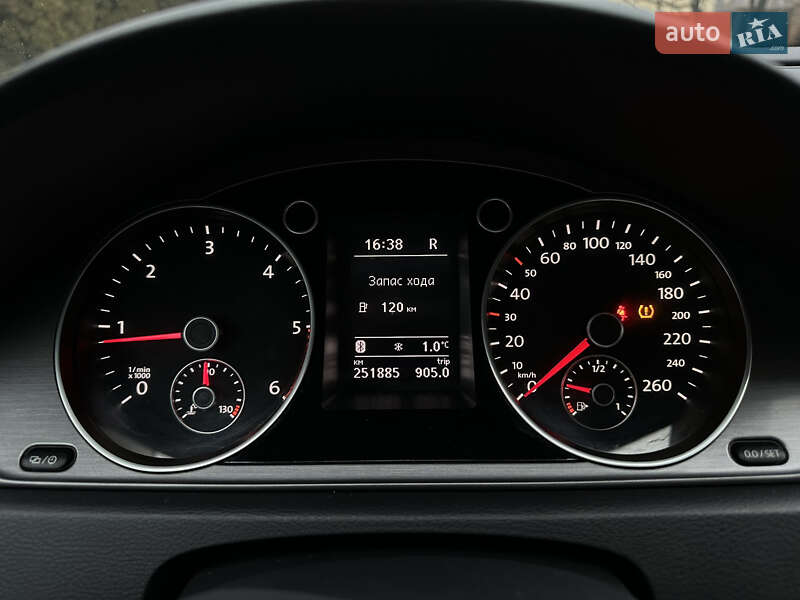 Седан Volkswagen Passat 2013 в Луцке фото 9 Седан Volkswagen Passat 2013 в Луцке