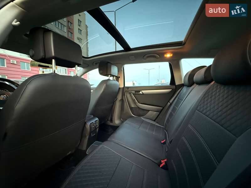 Универсал Volkswagen Passat 2011 в Виннице