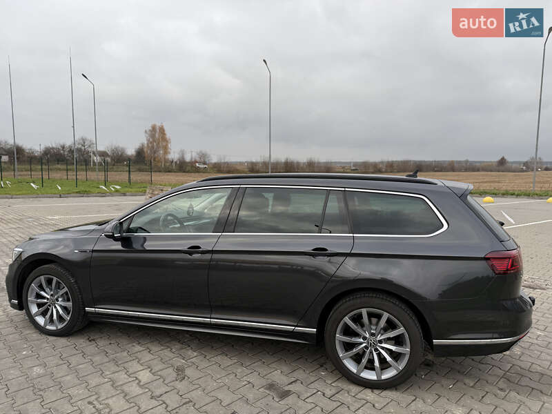 Универсал Volkswagen Passat 2021 в Луцке