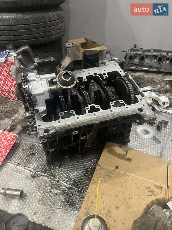 Универсал Volkswagen Passat 1997 в Городке