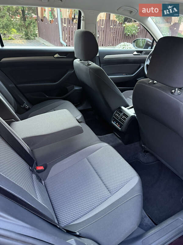 Универсал Volkswagen Passat 2017 в Перечине фото 10 Универсал Volkswagen Passat 2017 в Перечине