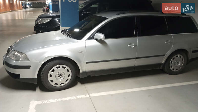 Универсал Volkswagen Passat 2003 в Львове фото 12 Универсал Volkswagen Passat 2003 в Львове