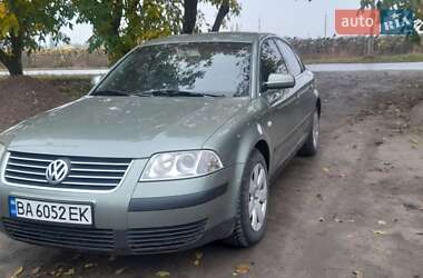 Седан Volkswagen Passat 2001 в Помічній