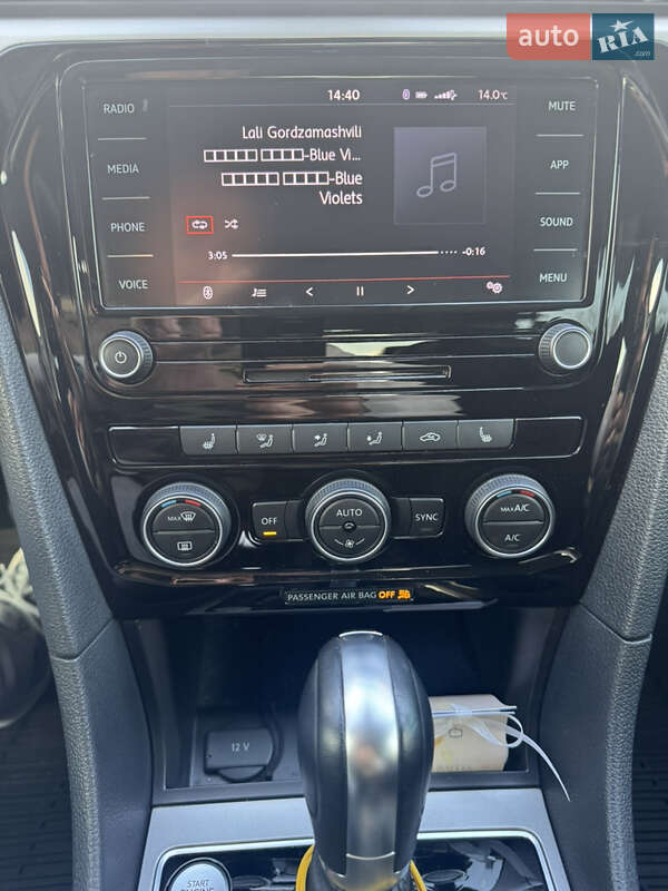 Седан Volkswagen Passat 2020 в Измаиле