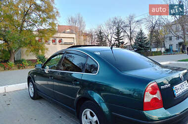 Седан Volkswagen Passat 2002 в Кілії