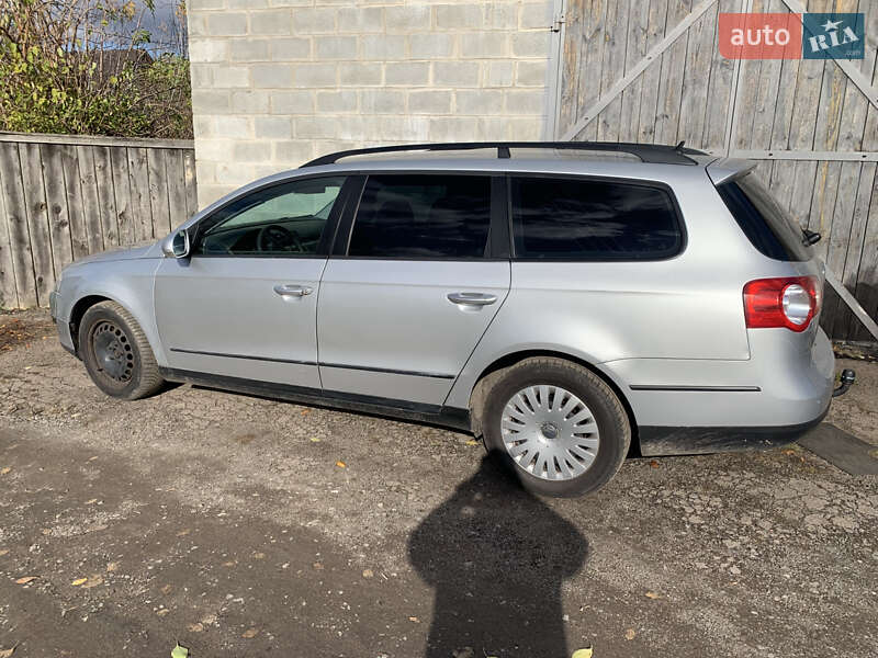 Универсал Volkswagen Passat 2009 в Житомире фото 11 Универсал Volkswagen Passat 2009 в Житомире