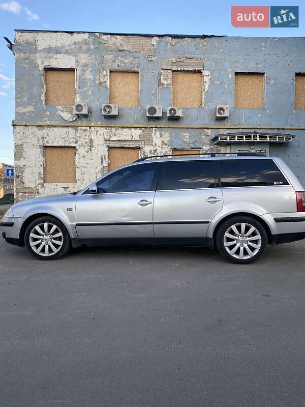 Универсал Volkswagen Passat 2000 в Харькове