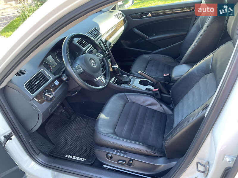 Седан Volkswagen Passat 2014 в Ровно фото 7 Седан Volkswagen Passat 2014 в Ровно