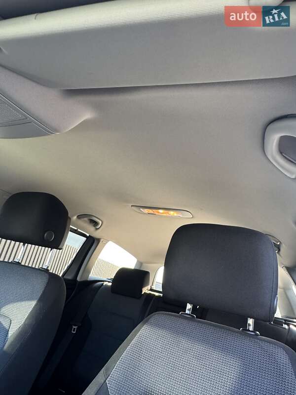 Универсал Volkswagen Passat 2013 в Луцке фото 13 Универсал Volkswagen Passat 2013 в Луцке