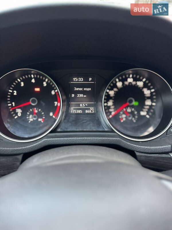 Седан Volkswagen Passat 2016 в Кременчуге фото 7 Седан Volkswagen Passat 2016 в Кременчуге