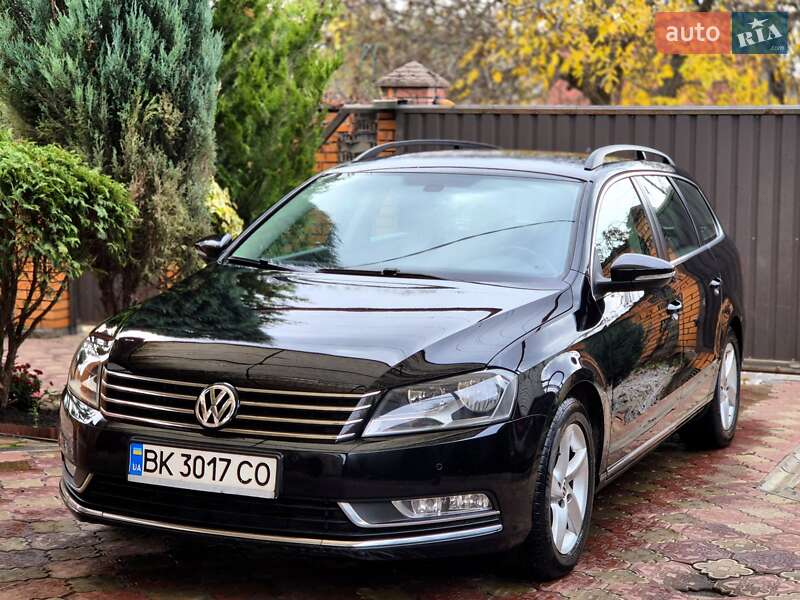 Универсал Volkswagen Passat 2013 в Запорожье