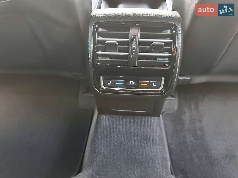 Универсал Volkswagen Passat 2018 в Хусте фото 18 Универсал Volkswagen Passat 2018 в Хусте
