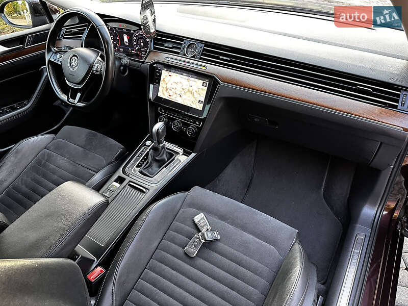 Универсал Volkswagen Passat 2018 в Хусте фото 15 Универсал Volkswagen Passat 2018 в Хусте