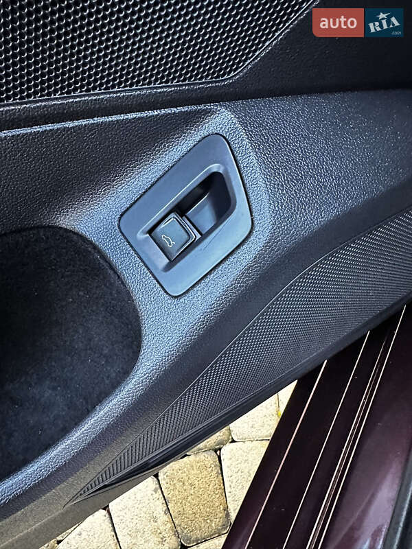 Универсал Volkswagen Passat 2018 в Хусте фото 45 Универсал Volkswagen Passat 2018 в Хусте