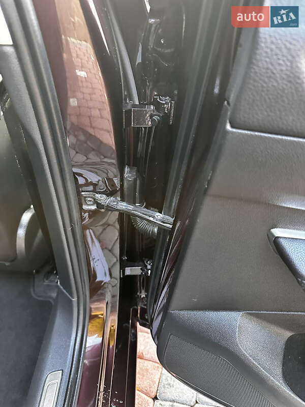 Универсал Volkswagen Passat 2018 в Хусте фото 59 Универсал Volkswagen Passat 2018 в Хусте