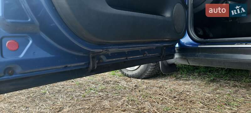 Универсал Volkswagen Passat 2000 в Николаеве фото 21 Универсал Volkswagen Passat 2000 в Николаеве