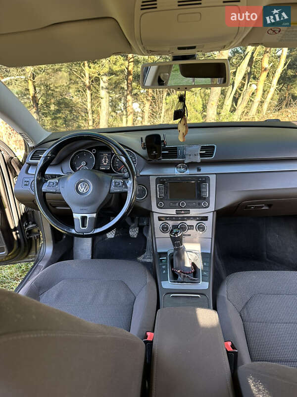 Универсал Volkswagen Passat 2012 в Бучаче фото 12 Универсал Volkswagen Passat 2012 в Бучаче