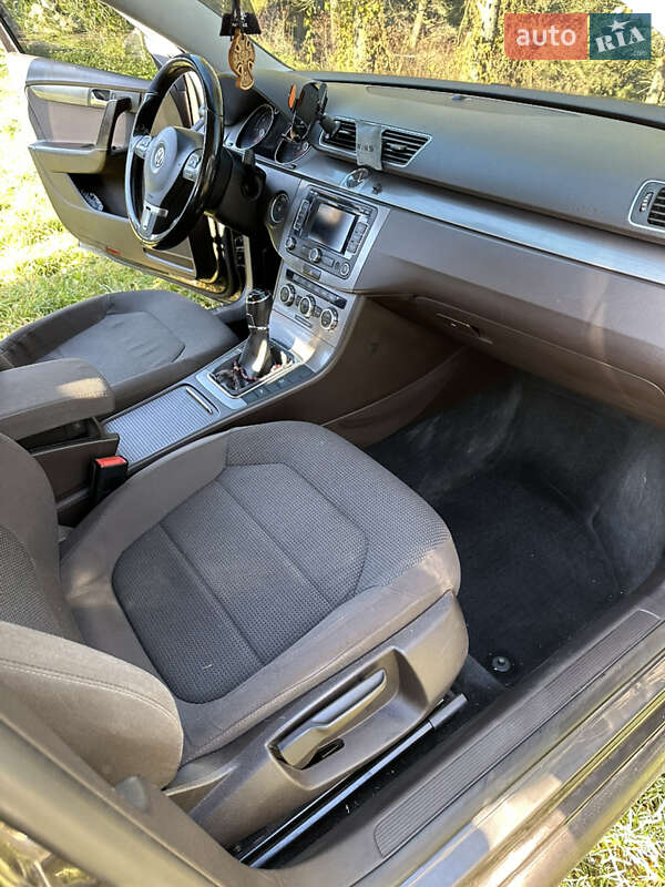 Универсал Volkswagen Passat 2012 в Бучаче фото 26 Универсал Volkswagen Passat 2012 в Бучаче