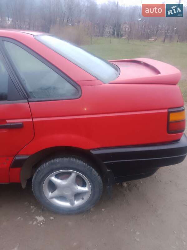 Седан Volkswagen Passat 1989 в Сколе фото 11 Седан Volkswagen Passat 1989 в Сколе