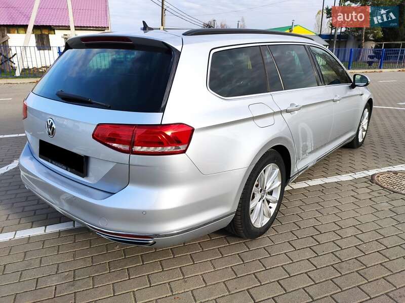 Універсал Volkswagen Passat 2015 в Ковелі