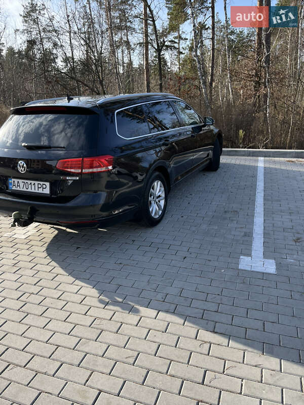 Универсал Volkswagen Passat 2015 в Киеве
