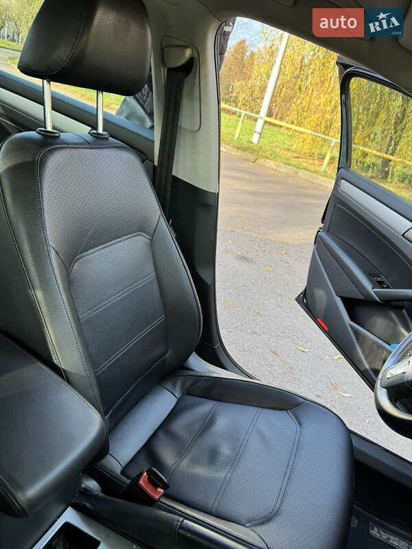 Седан Volkswagen Passat 2012 в Ровно фото 18 Седан Volkswagen Passat 2012 в Ровно