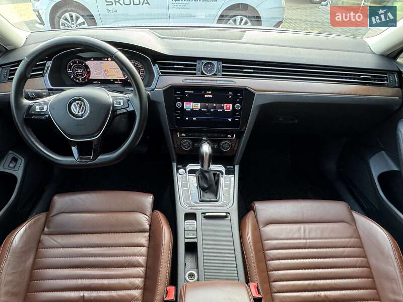 Седан Volkswagen Passat 2018 в Киеве фото 20 Седан Volkswagen Passat 2018 в Киеве