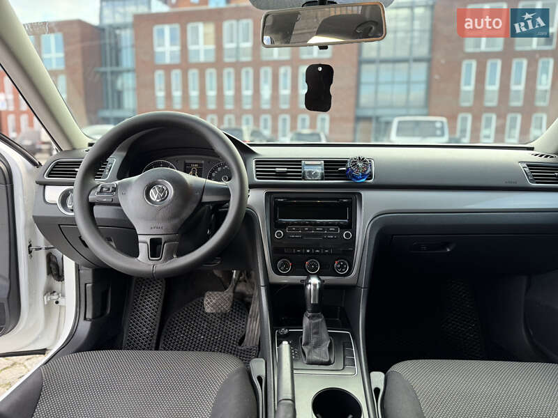 Седан Volkswagen Passat 2014 в Днепре фото 13 Седан Volkswagen Passat 2014 в Днепре