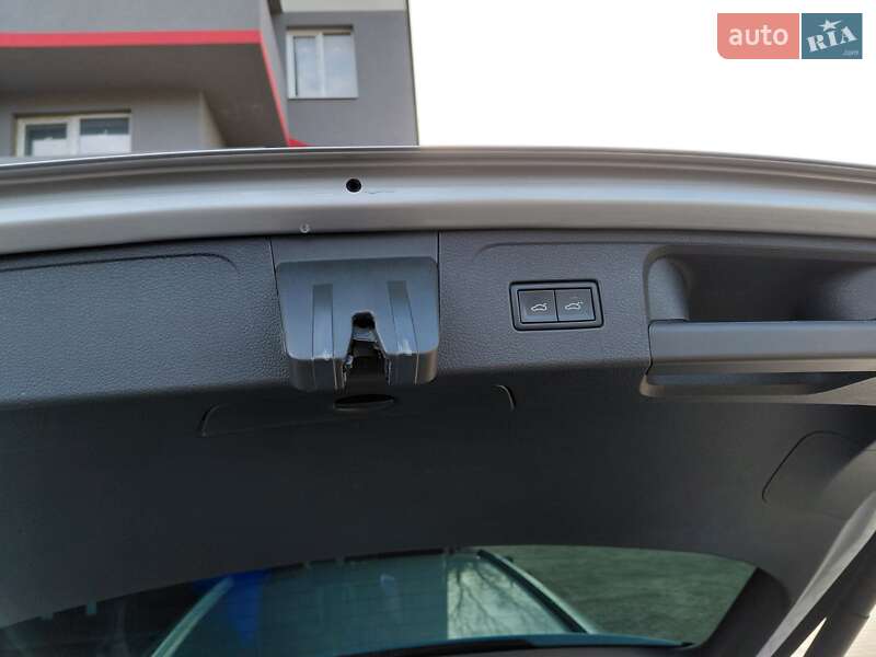 Універсал Volkswagen Passat 2017 в Борщеві