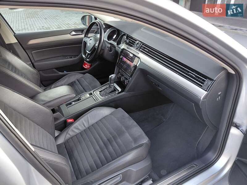 Універсал Volkswagen Passat 2017 в Борщеві