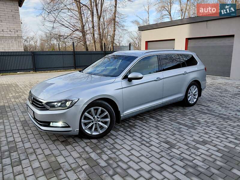 Універсал Volkswagen Passat 2017 в Борщеві