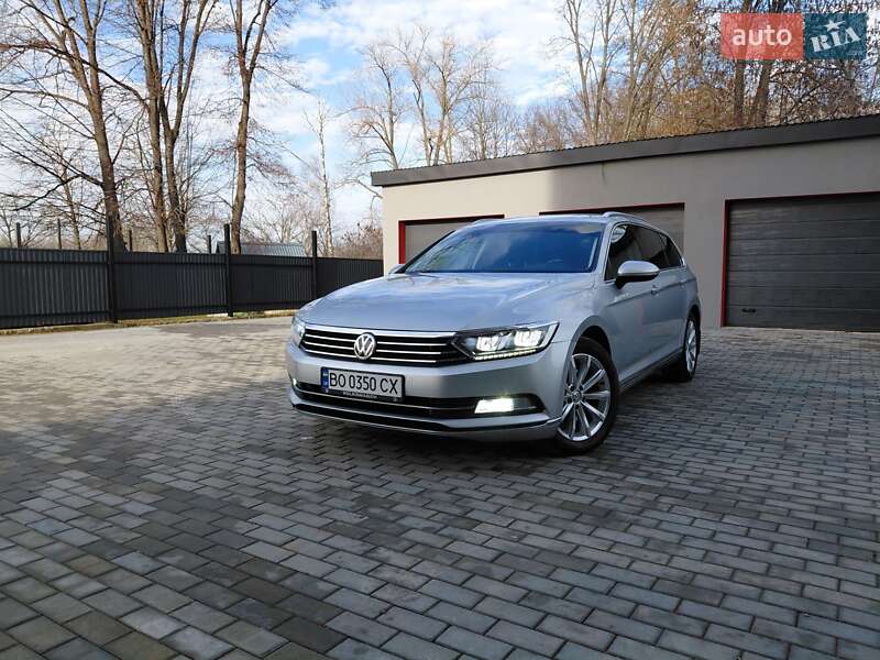 Універсал Volkswagen Passat 2017 в Борщеві