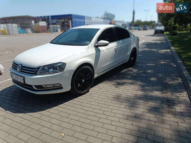 Седан Volkswagen Passat 2013 в Черновцах фото 4 Седан Volkswagen Passat 2013 в Черновцах