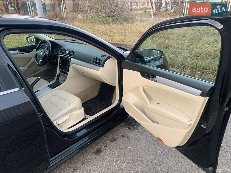 Седан Volkswagen Passat 2012 в Чернігові фото 17 Седан Volkswagen Passat 2012 в Чернігові