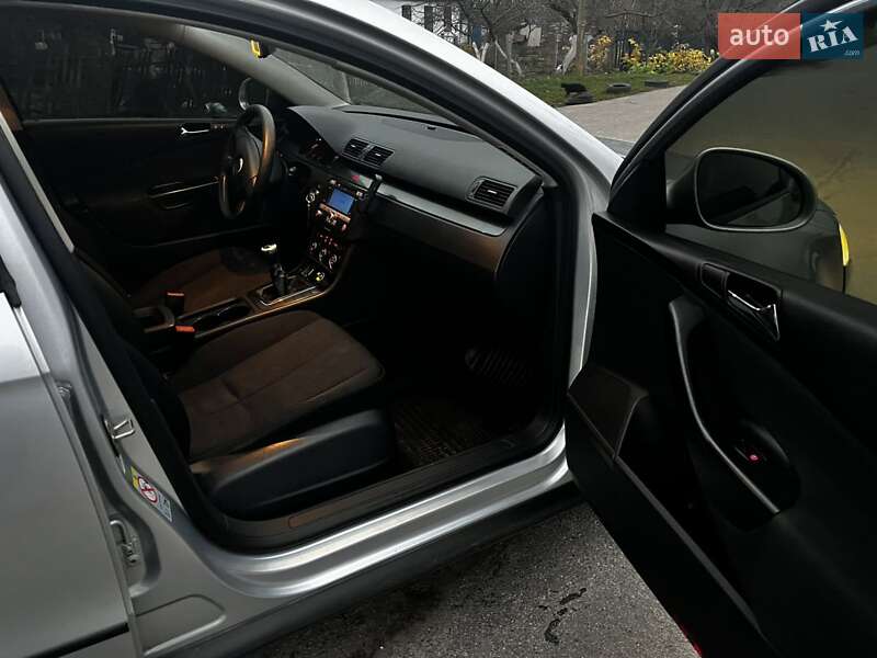 Универсал Volkswagen Passat 2007 в Браиловом фото 12 Универсал Volkswagen Passat 2007 в Браиловом