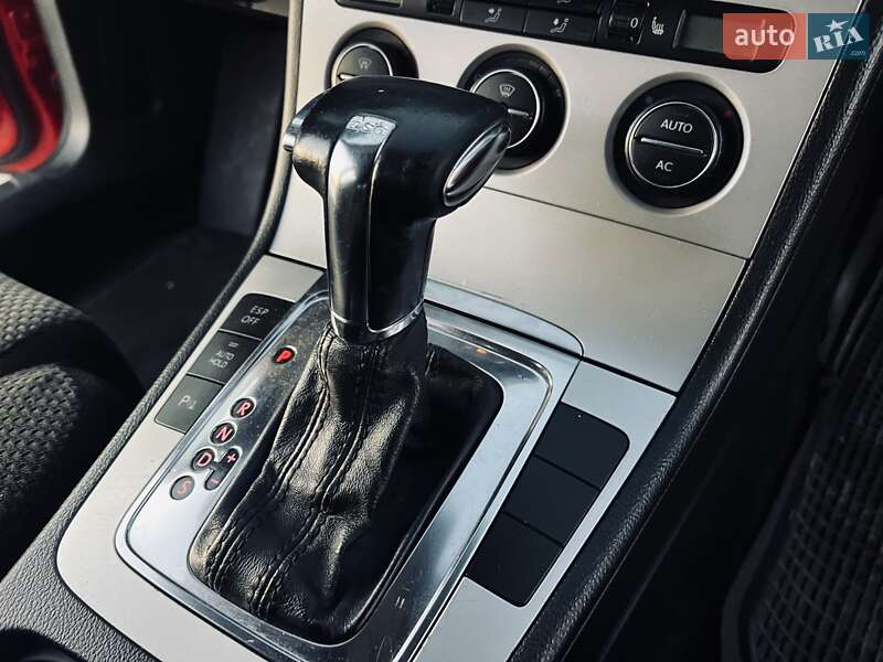 Универсал Volkswagen Passat 2009 в Тернополе фото 13 Универсал Volkswagen Passat 2009 в Тернополе