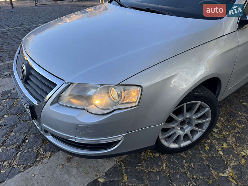 Универсал Volkswagen Passat 2005 в Одессе