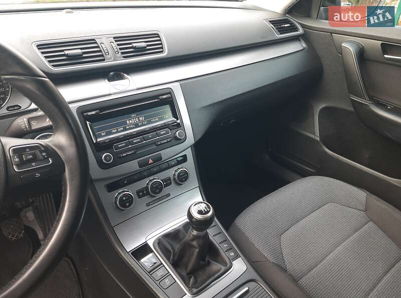 Универсал Volkswagen Passat 2012 в Хмельницком фото 34 Универсал Volkswagen Passat 2012 в Хмельницком