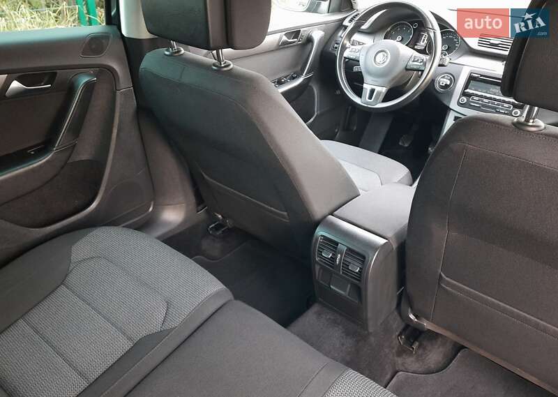 Универсал Volkswagen Passat 2012 в Хмельницком фото 54 Универсал Volkswagen Passat 2012 в Хмельницком